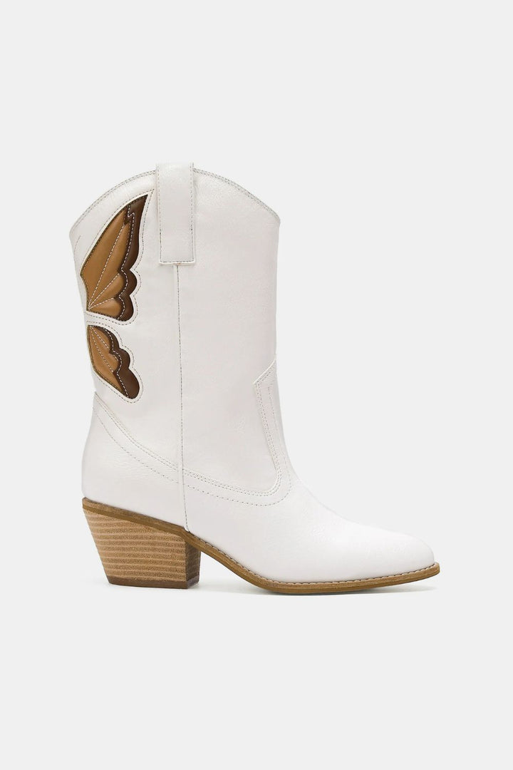 Butterfly Cut Detail Point Toe Boots in White